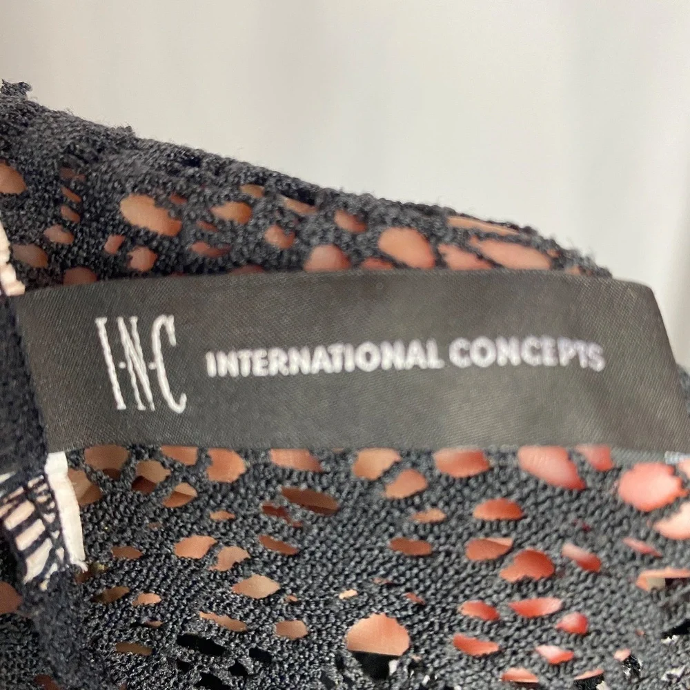 💙5/$15 INC International Concepts Womenʻs Black Crochet Lace Beach Cover Up M/L